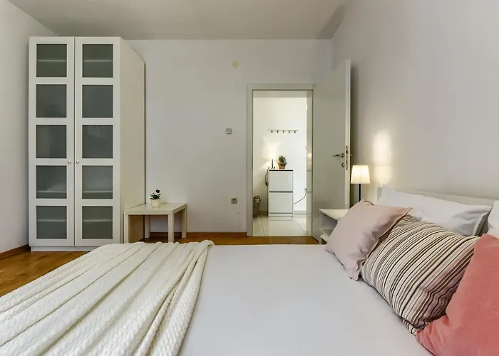 Lrs 2 Apartment In The Centar Of Zadar