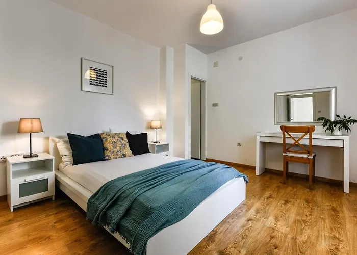 Lrs 2 Apartment In The Centar Of Zadar